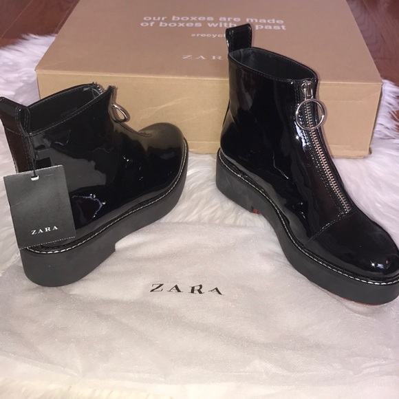SOLD ‼️‼️‼️Zara Women Flat faux patent ankle boots - Picture 3 of 4